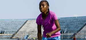 Kiara Rodr&iacute;guez entrena todos los d&iacute;as en la pista del estadio Alberto Spencer, en Guayaquil. El s&aacute;bado viajar&aacute; a Lima.
