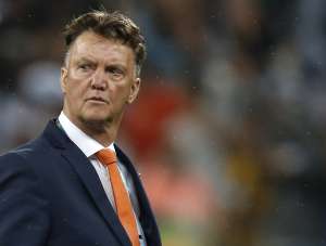 Louis Van Gaal dirigir&aacute; su &uacute;ltimo partido como t&eacute;cnico de Holanda este s&aacute;bado ante Brasil. Foto: AFP