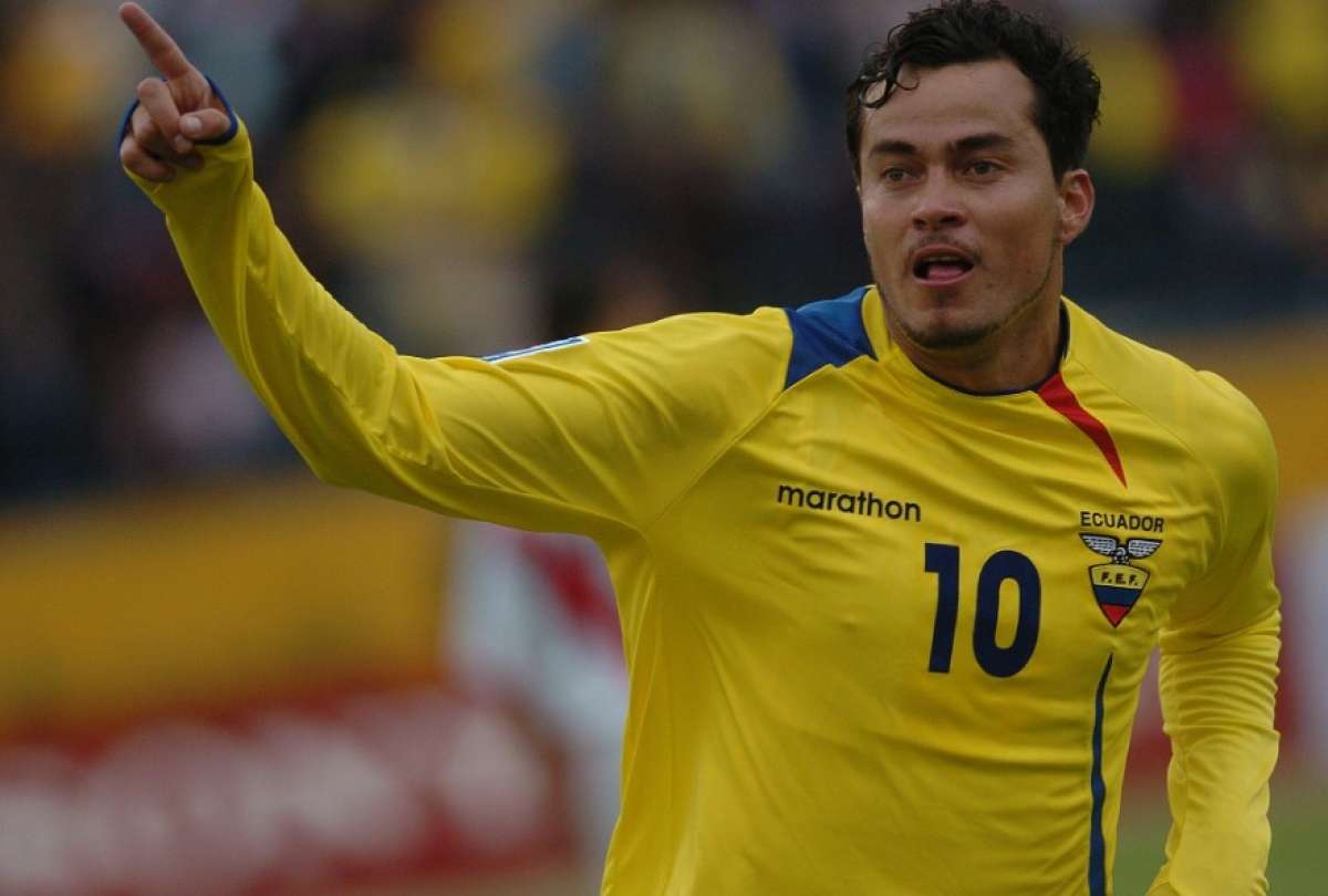 Jaime Iván Kaviedes cumple 48 años: el “Nine” que puso a Ecuador en el mapa y gritó el gol de la primera clasificación