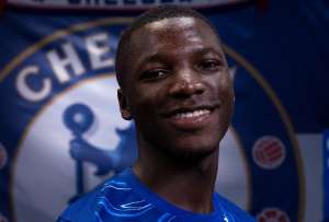 Moisés Caicedo puede ser elegido como el mejor jugador del mes