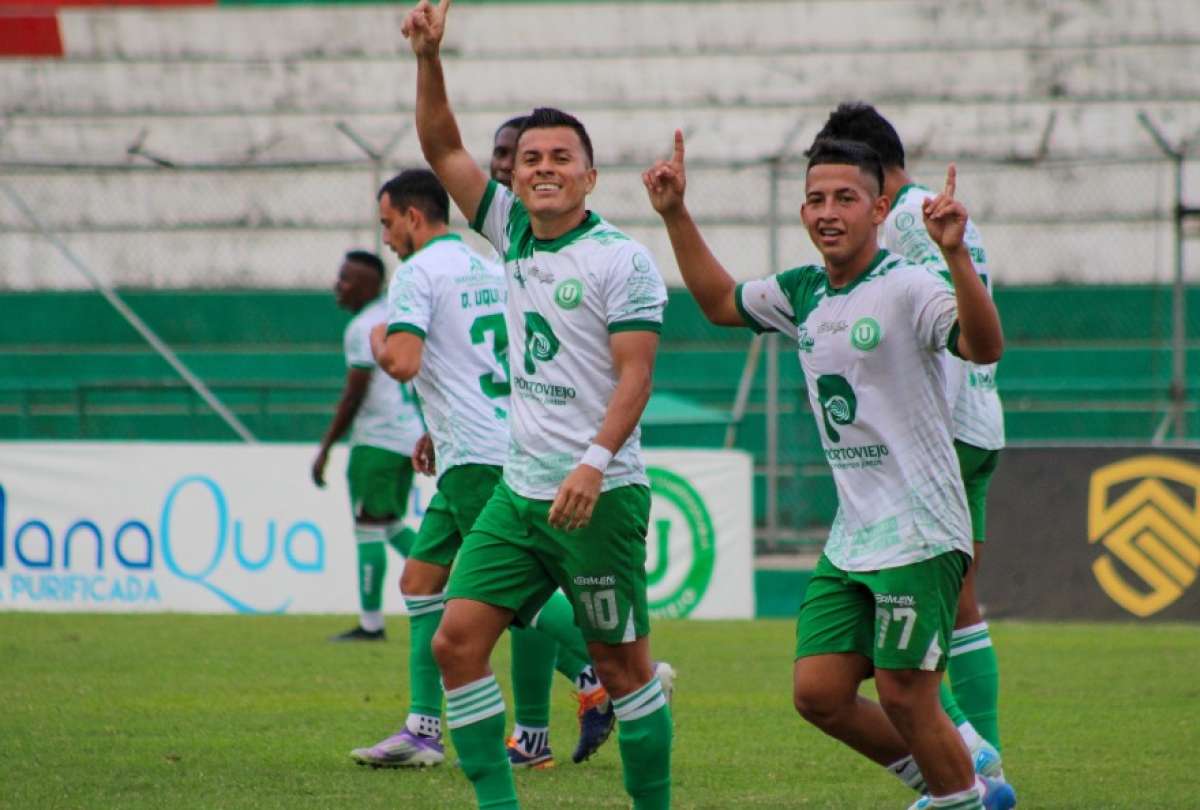 Liga de Portoviejo recibe a Macará por Copa Ecuador