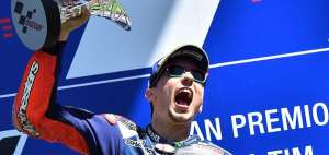 Jorge Lorenzo gan&oacute; GP de Italia