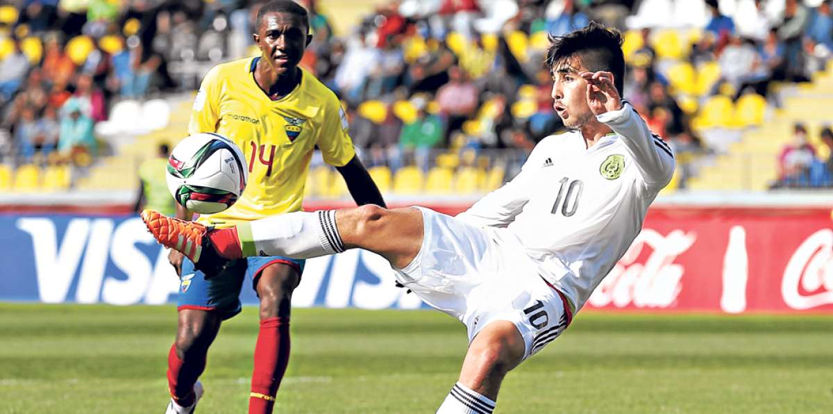 La experiencia de la selecci&oacute;n mexicana Sub-17 super&oacute; la voluntad que puso en la cancha el combinado patrio. Foto: AFP