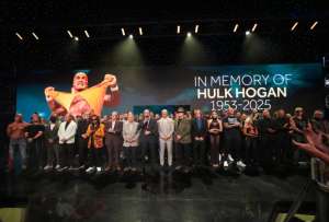 WWE despide a Hulk Hogan con emotivo homenaje en SmackDown