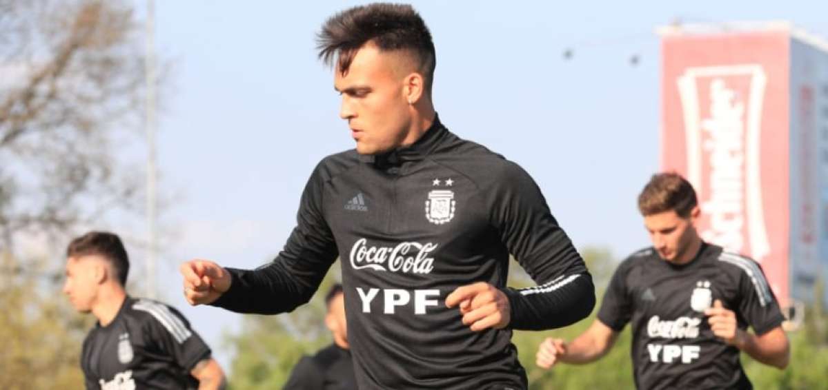 Lautaro Mart&iacute;nez ser&aacute; referente en ataque con Messi y Ocampos