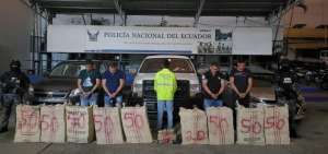 En dos camionetas transportaban droga por el centro de Guayaquil