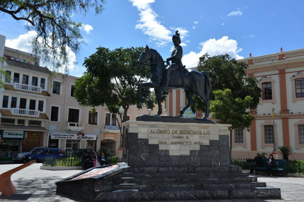 Alonso de Mercadillo, seg&uacute;n los historiadores, fue el fundador de la ciudad de Loja con el nombre de &ldquo;La Zarza&rdquo; en &ldquo;Garrochamba&rdquo;, que ser&iacute;a el actual valle de Catamayo y la segunda, en el valle de Cuxibamba. Foto: 