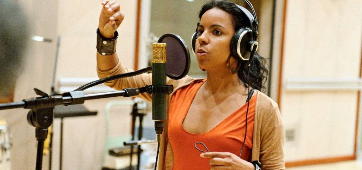Cubana, 'ganadora' de Vi&ntilde;a, pide giros en festival