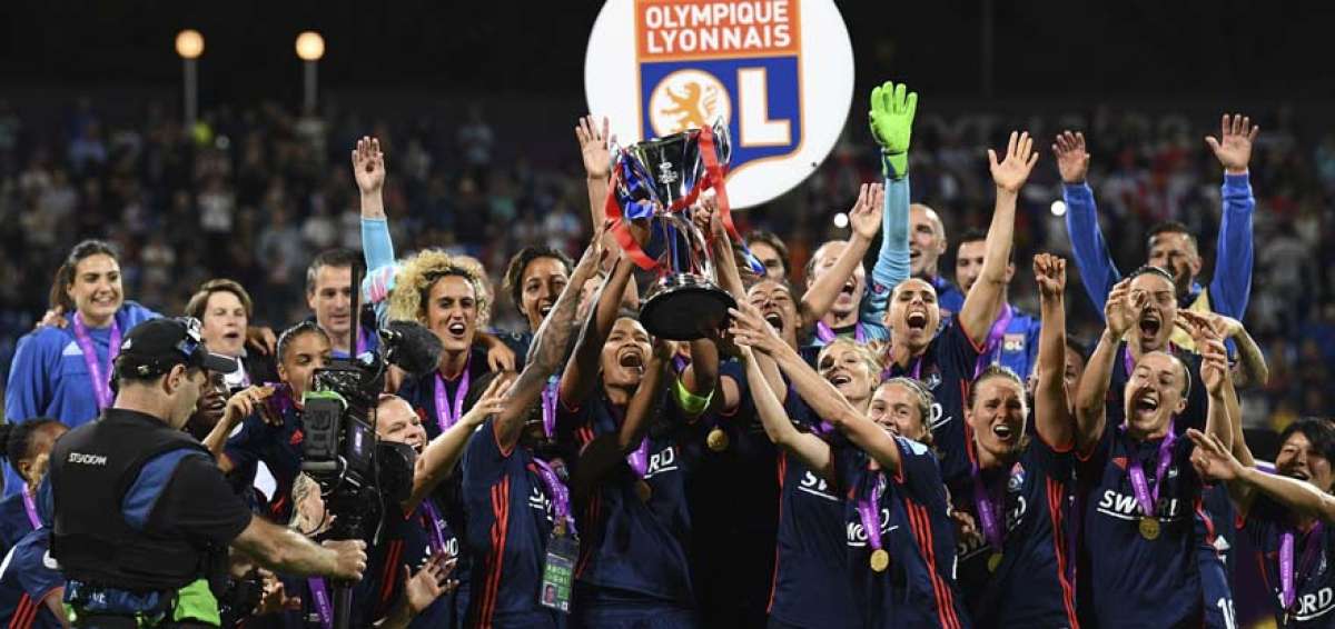 Lyon gana su quinta Champions femenina tras remontar al Wolfsburgo
