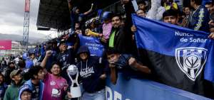 Sangolqu&iacute; vibr&oacute; con la primera estrella de Independiente