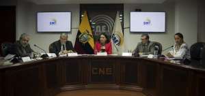 El pleno del CNE decidir&aacute; esta semana si autoriza la incorporaci&oacute;n de auxiliares para el conteo de los votos en cada junta electoral. 