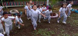 La generaci&oacute;n de las &aacute;reas verdes dentro del establecimiento obtuvo el primer lugar a nivel distrital. Son elaborados por estudiantes y padres.