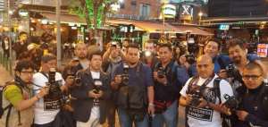 Cronistas gr&aacute;ficos exigieron respeto a su trabajo con plant&oacute;n