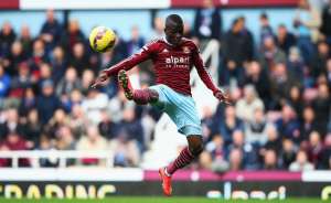 &Eacute;nner Valencia ha disputado 45 minutos en esta temporada con el West Ham, el fin de semana pasado. Foto: AFP
