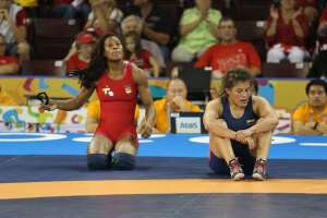 Antes sube al podio con bronce en los 58 kg de lucha en Toronto