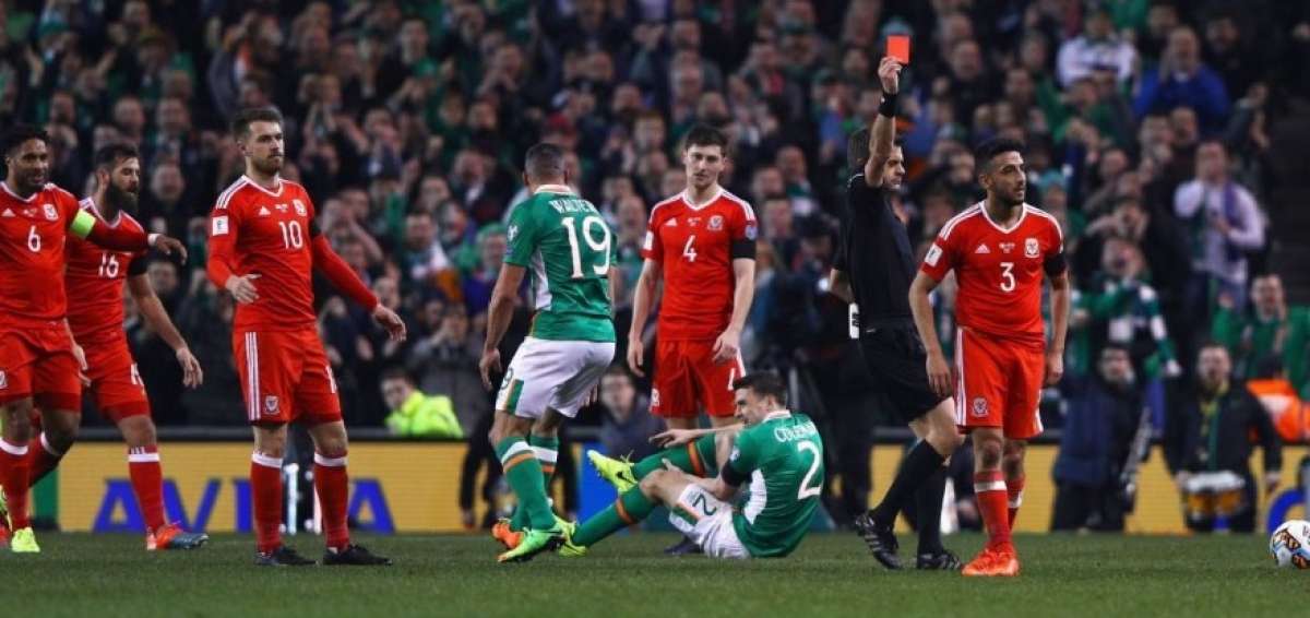 El irland&eacute;s Coleman se rompi&oacute; la pierna en partido ante Gales