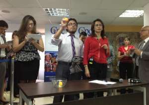 Domingo Paredes y Roxana Silva dejan el CNE