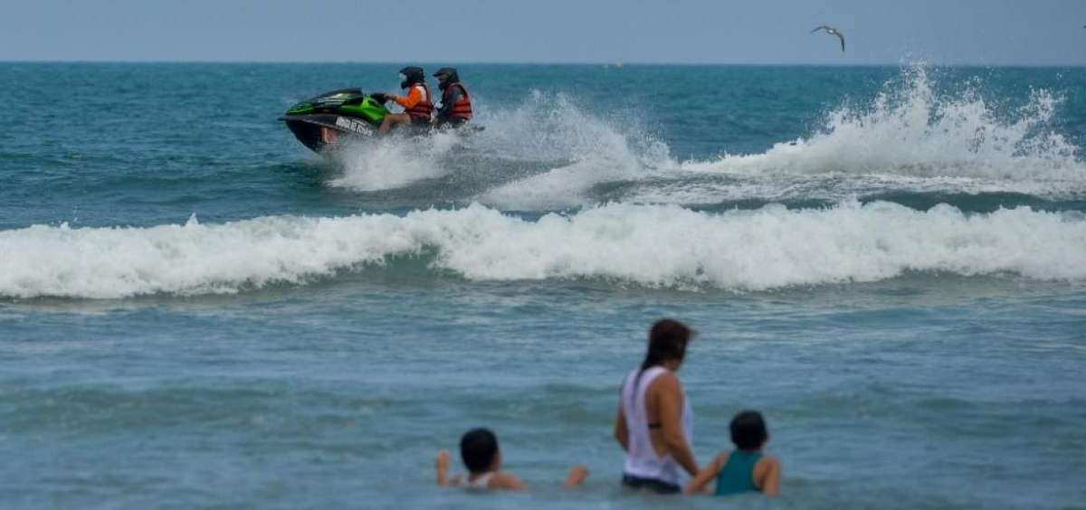 San Mateo es la &uacute;ltima playa de la zona urbana de Manta. En la localidad se practican deportes extremos.