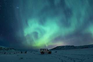 Viral: Hombre sorprende a las redes tras captar un video de la impresionante aurora boreal en Alaska
