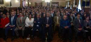 La cita entre los alcaldes electos en los comicios del 24 de marzo se realiz&oacute; en el Palacio de Carondelet. 