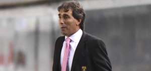 Guillermo Almada vive las horas m&aacute;s cr&iacute;ticas como DT de Barcelona. 