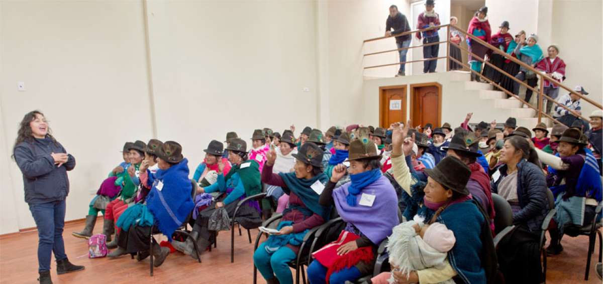 En los talleres interact&uacute;an capacitadores, padres y dem&aacute;s representantes legales de los beneficiarios de programas sociales del MIES, como educaci&oacute;n CIBV.