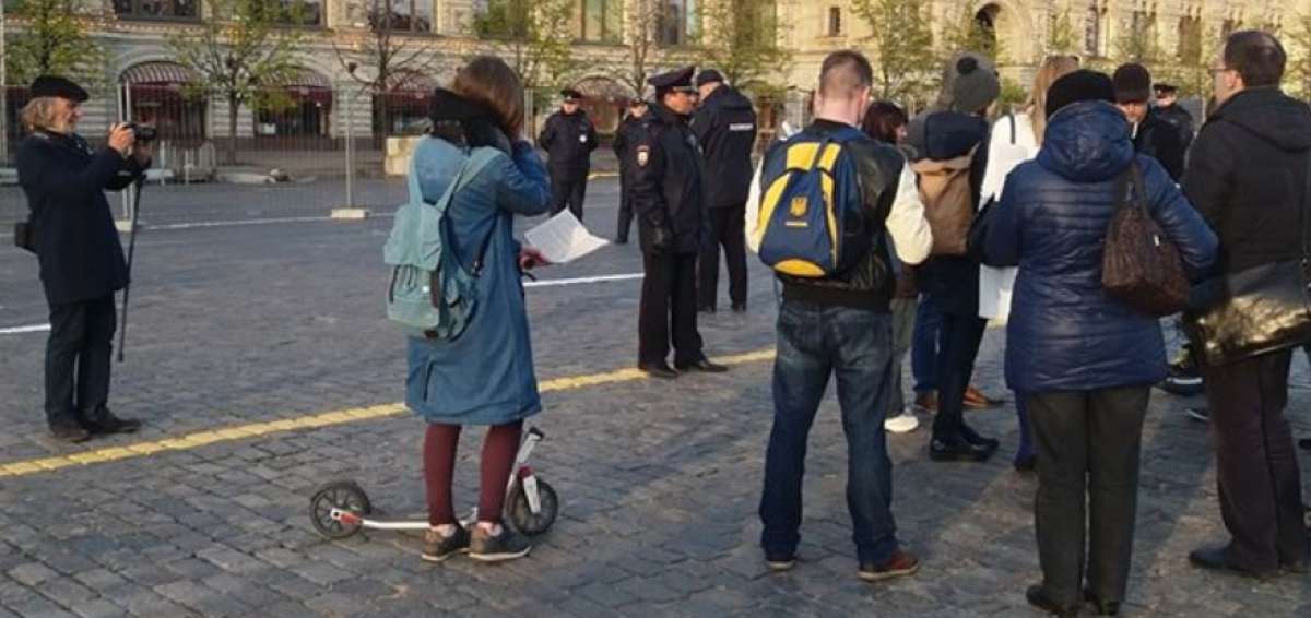 Al menos 11 activistas rusos fueron detenidos en la moscovita Plaza Roja