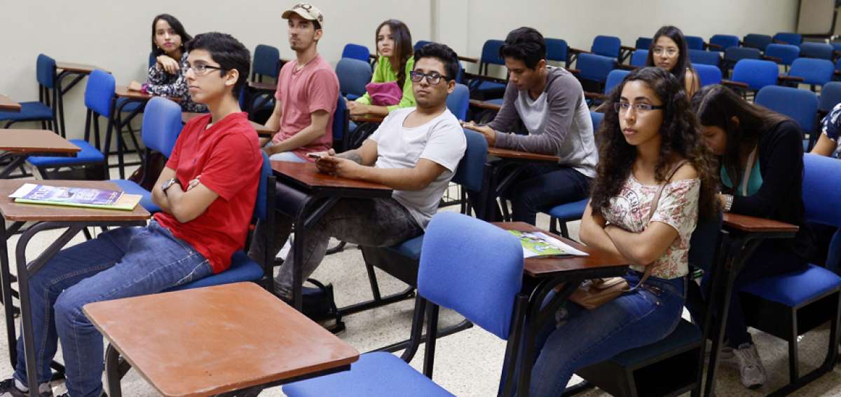 Los nuevos polit&eacute;cnicos, que recibieron una inducci&oacute;n y recorrieron las aulas en las que recibir&aacute;n clases, iniciar&aacute;n su jornada estudiantil el 2 de mayo. 