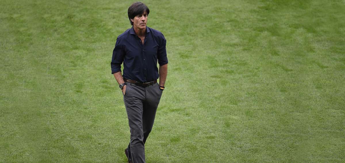 El f&uacute;tbol "juega con fuego" afirma Joachim L&ouml;w ante acumulaci&oacute;n de partidos