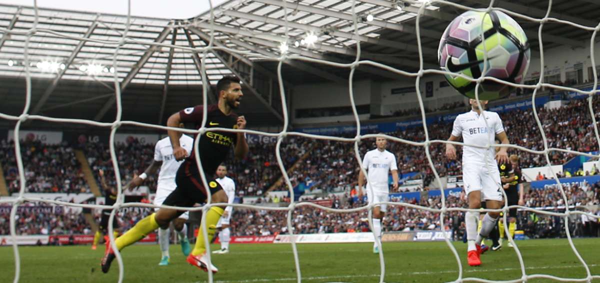 Sin Montero y sin ideas futbol&iacute;sticas, Swansea perdi&oacute; de local ante el City