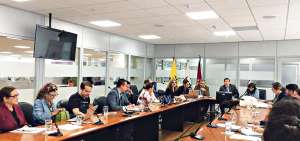 Los gestores se reunieron dos veces la semana pasada para trazar una hoja de acciones para fondos concursables.