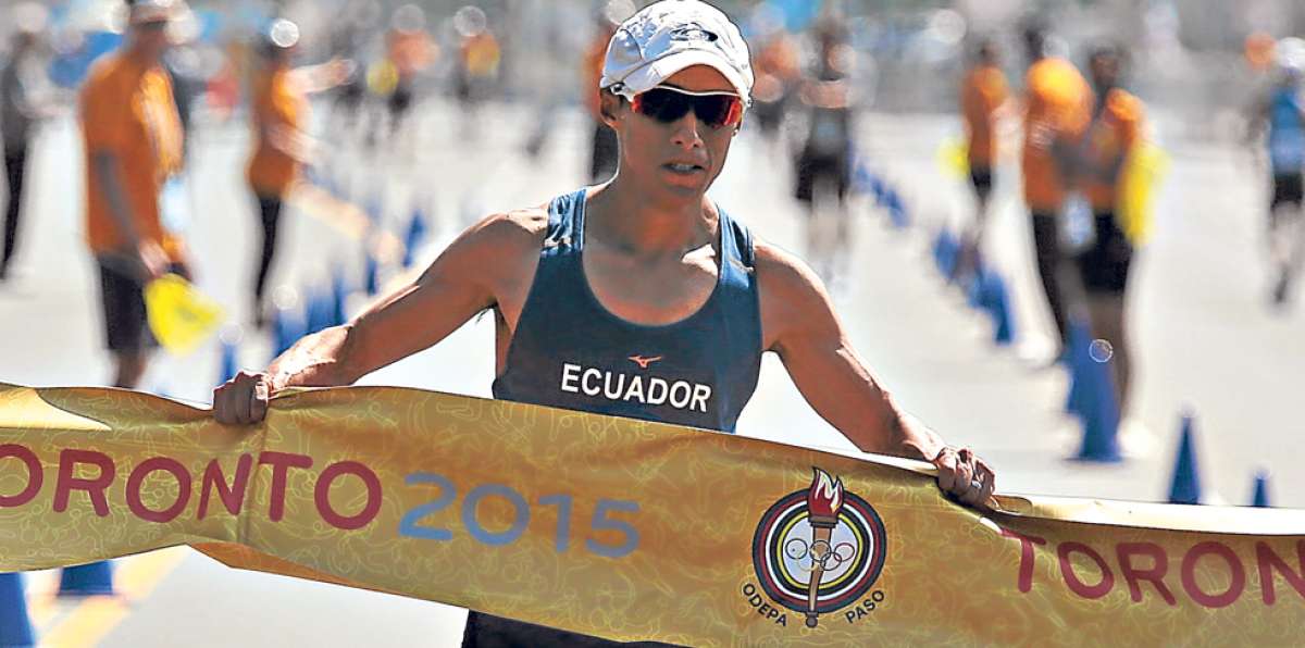 Andr&eacute;s Chocho obtuvo medalla de oro en los 50 km de los Juegos Panamericanos Toronto 2015. Foto: cortes&iacute;a COE