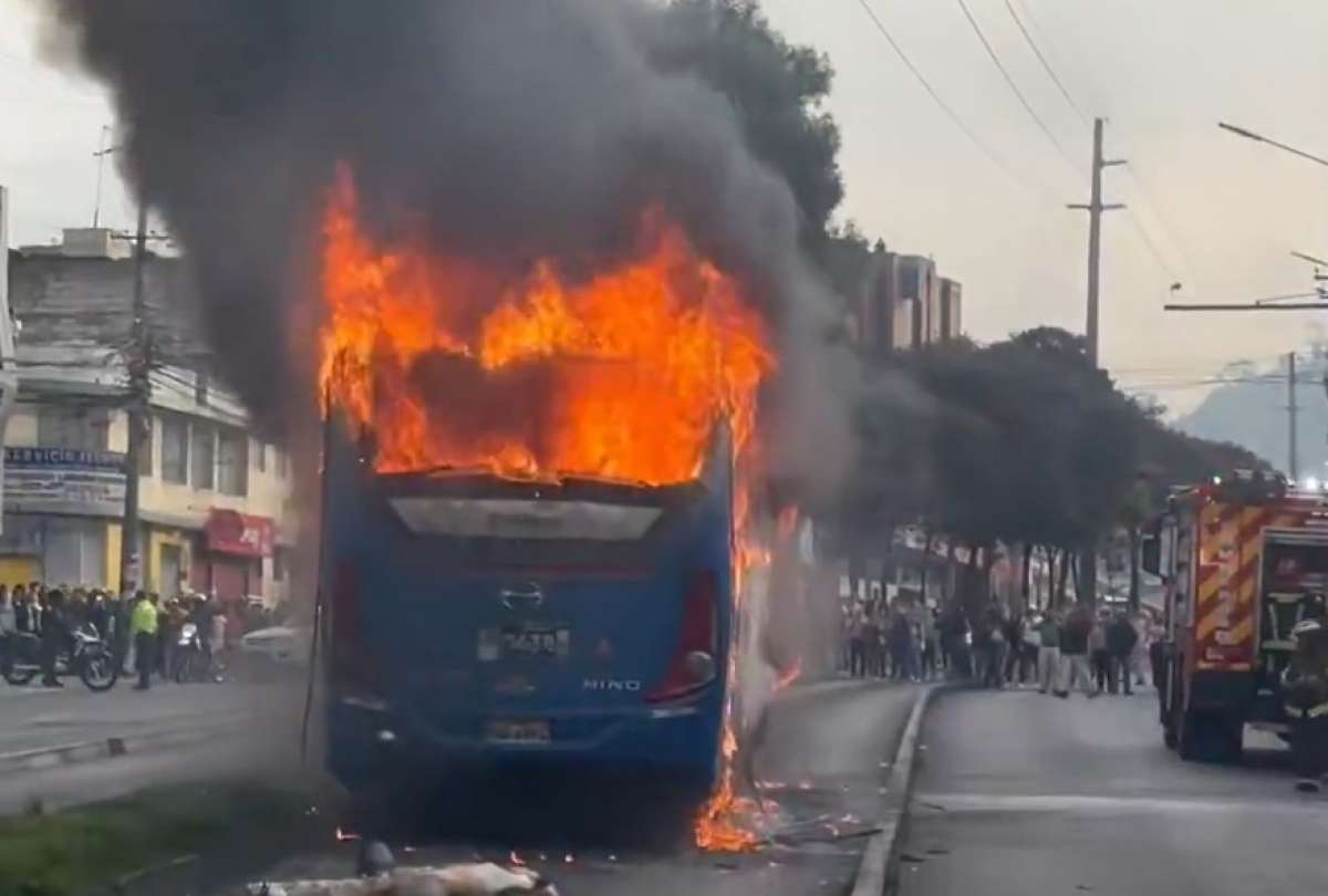 Un bus se incendi&oacute; en La Magdalena