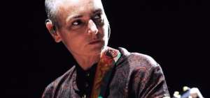 Sinead O'Connor fuera de Facebook luego de perturbadores mensajes