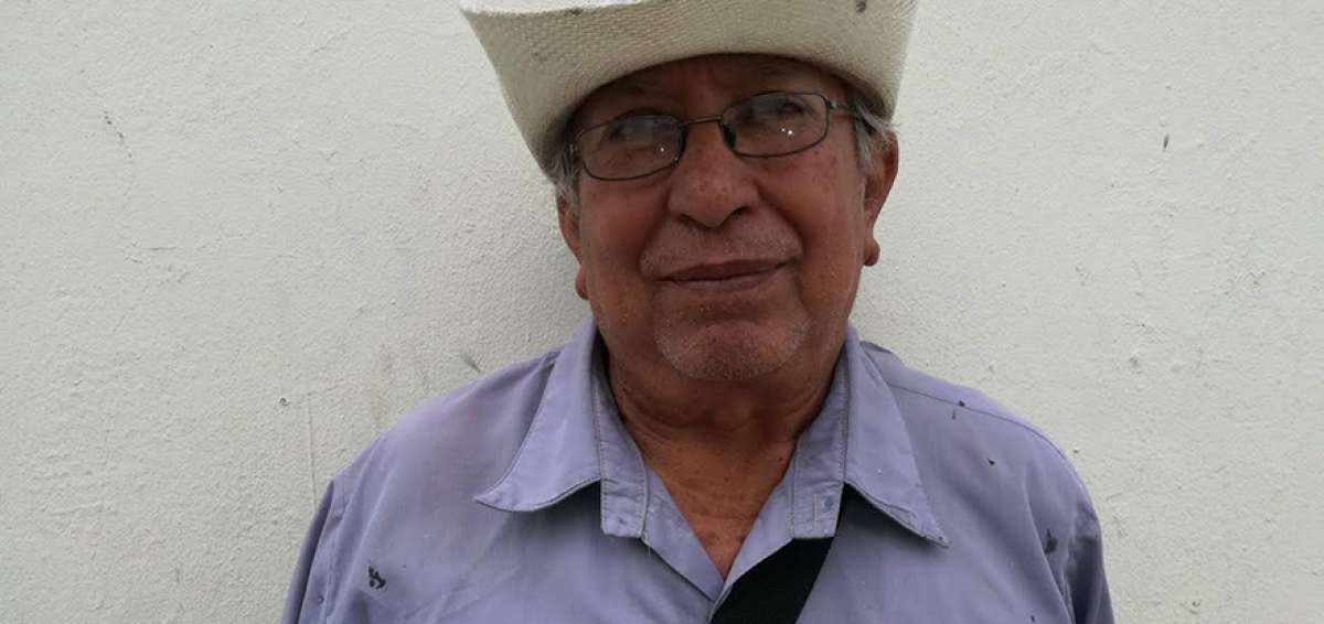 "60 a&ntilde;os trabajando en el cementerio"