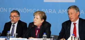 La secretaria ejecutiva de Cepal, Alicia B&aacute;rcena, inform&oacute; los resultados del informe sobre el crecimiento econ&oacute;mico de la regi&oacute;n. 