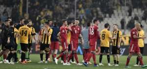 Bayern de M&uacute;nich gana en Atenas y aleja su crisis tambi&eacute;n en la Champions