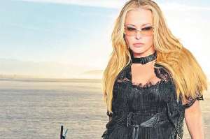 Anastacia regresa a los escenarios con nuevo CD
