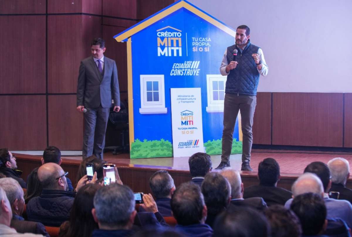 Ministro Roberto Luque presentó la nueva visión para impulsar el acceso a vivienda social