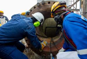 Tras 188 días, la Refinería Esmeraldas retomó operaciones.