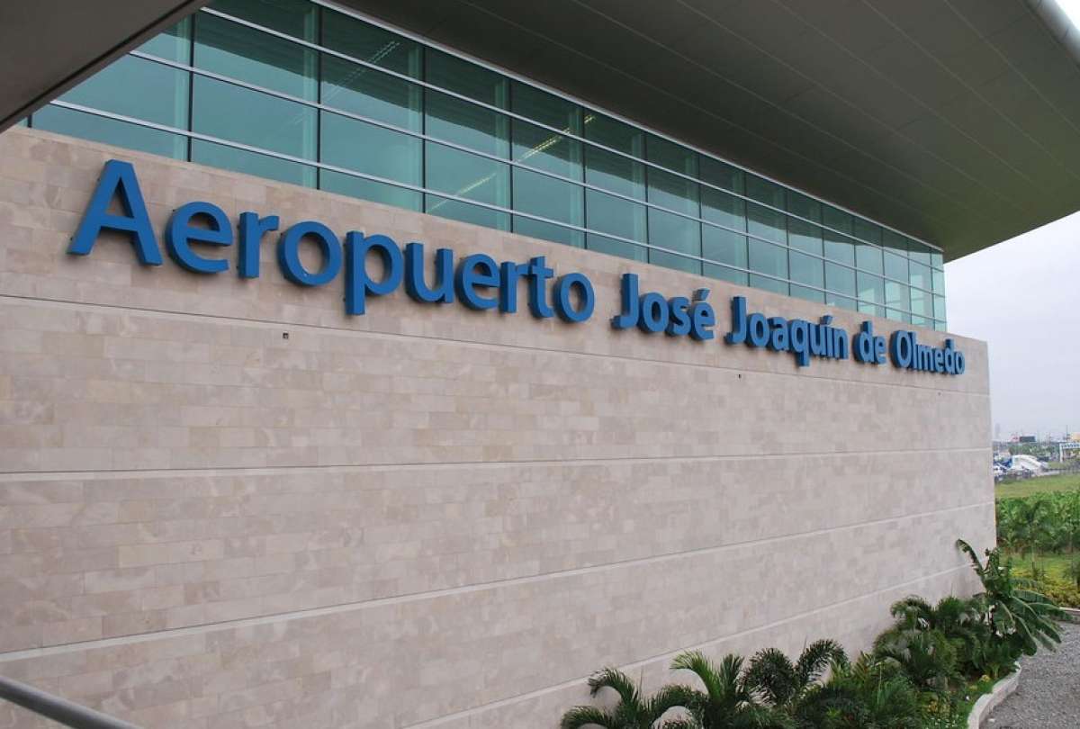 Guayaquil: Cerrarán la pista del aeropuerto por 102 horas