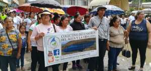 Colectivos protestan contra la contaminaci&oacute;n ambiental en El Oro