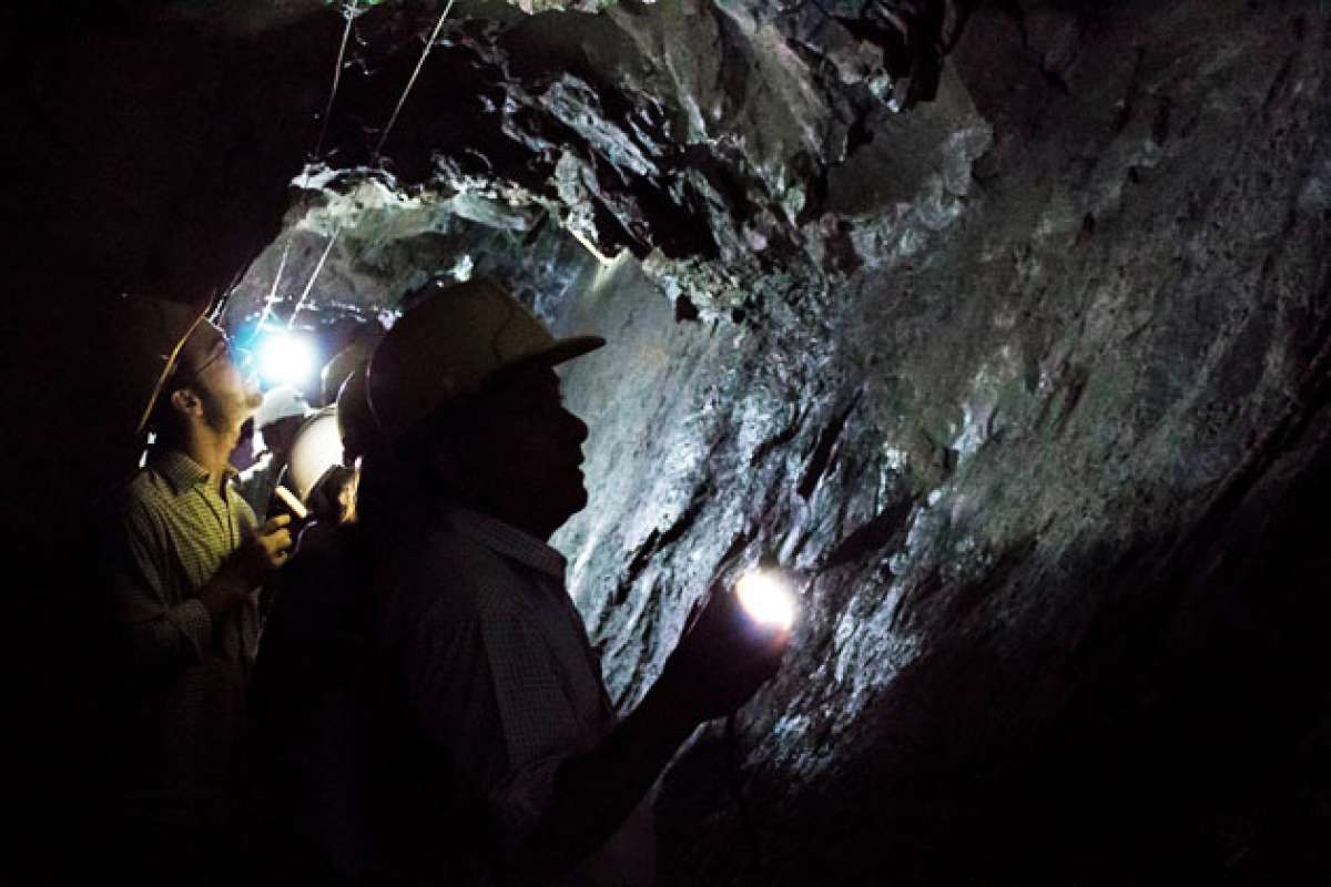 Adem&aacute;s de petr&oacute;leo, Colombia extrae de sus minas carb&oacute;n y n&iacute;quel, materias primas cuyo precio tambi&eacute;n ha ca&iacute;do en los mercados internacionales. Foto: Cortes&iacute;a Ministerio Minas de Colombia
