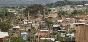 Solo en Monte Sina&iacute; se registran 900 construcciones irregulares