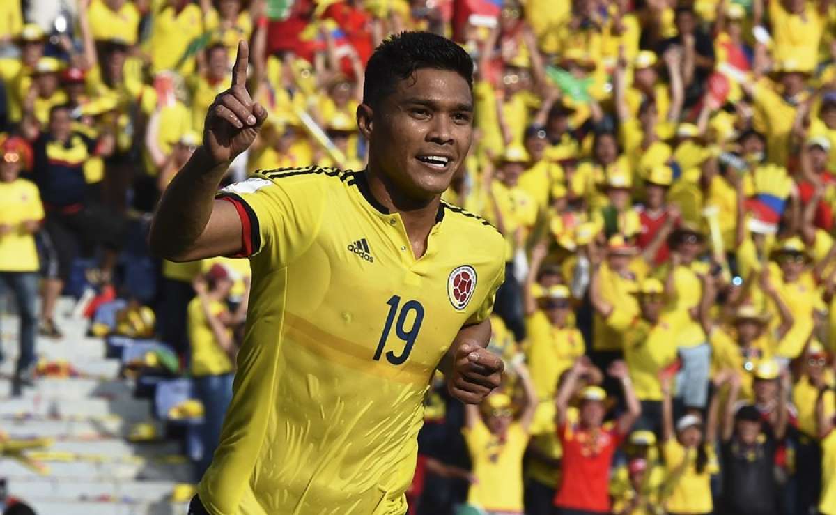 El delantero colombiano Te&oacute;filo Guti&eacute;rrez abri&oacute; el marcador del encuentro. Foto: Agencia AFP