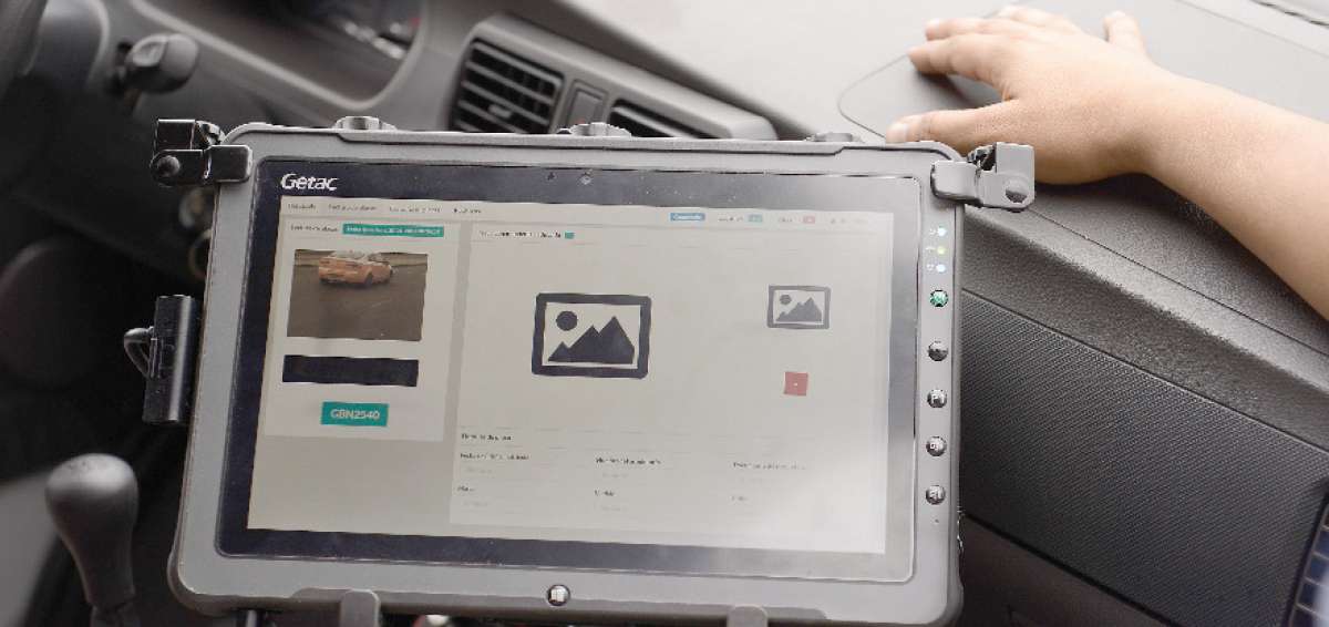 Las furgonetas que recorrer&aacute;n las calles verificar&aacute;n, a trav&eacute;s de dispositivos, que los automotores hayan completado la revisi&oacute;n t&eacute;cnica.