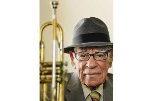 Lionel Ferbos, trompetista de jazz , muri&oacute; a los 103 a&ntilde;os (Video)
