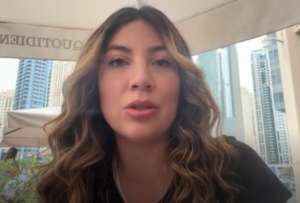 Teresa Rosero asegura que Dub&aacute;i mantiene el orden, aunque las noches han sido tensas por las alertas y sonidos de aviones de combate.