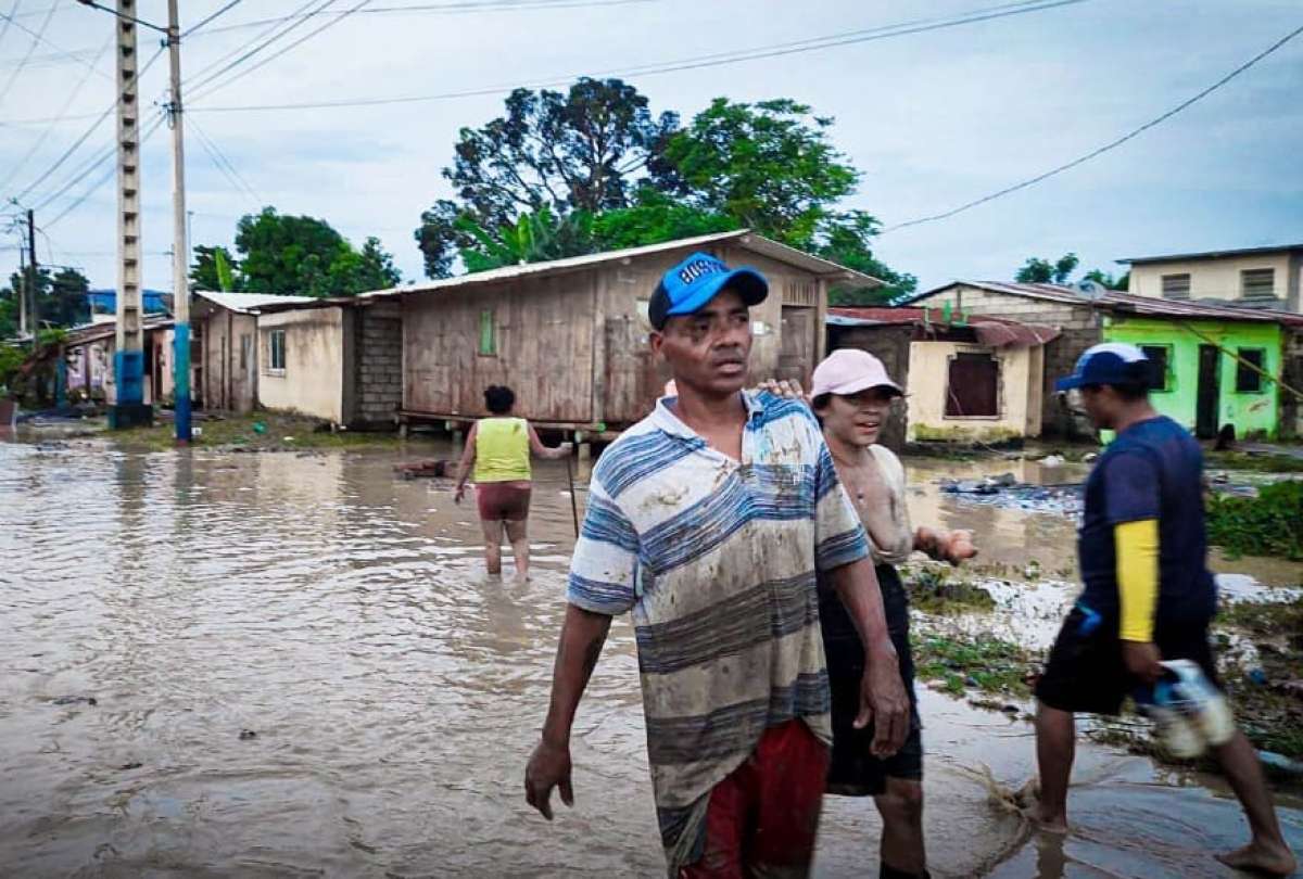 Ayuda humanitaria ya está en camino a Esmeraldas tras las inundaciones