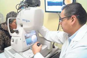 La retinopat&iacute;a diab&eacute;tica se trata en las unidades de salud tipo 2 y 3 como son los hospitales de Quito, donde llegan pacientes de todo el pa&iacute;s en busca de atenci&oacute;n. Cortes&iacute;a Ministerio de Salud P&uacute;blica 